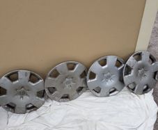 toyota hubcaps