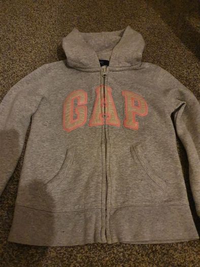 GAP Long Sleeve Zipped Hoodie ... Size: Age: 8 Years ... Price Drop