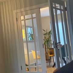Free doors to take away