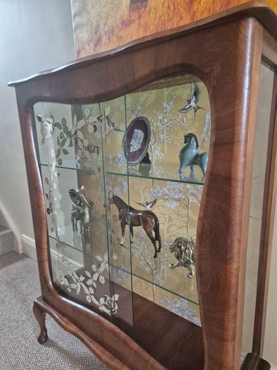 glass cabinet
