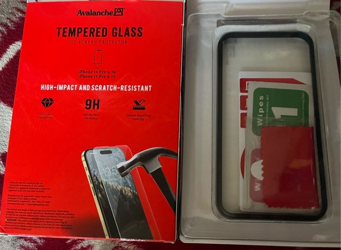 Apple iPhone 13/13 Pro/14/14 Pro Tempered glass Screen Protector