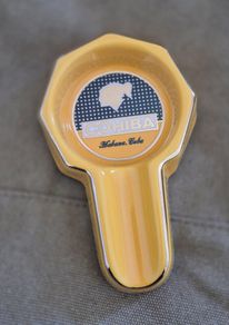 Cohiba cigar ashtray ( porcelain)
