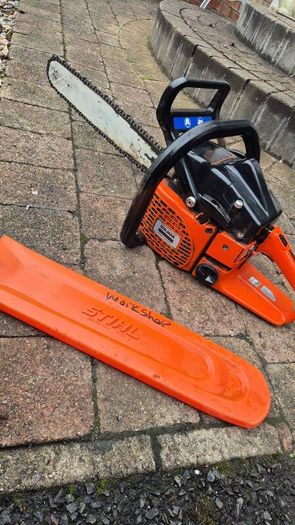 petrol chainsaw