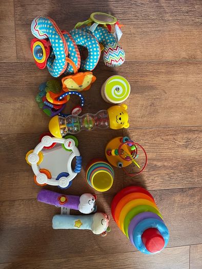 Bundle of newborn/ baby toys