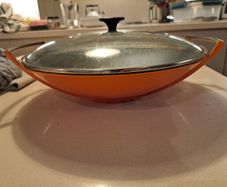 le creuset wok