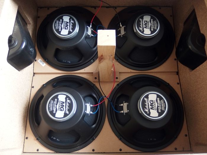 Marshall 4 x 12 cab