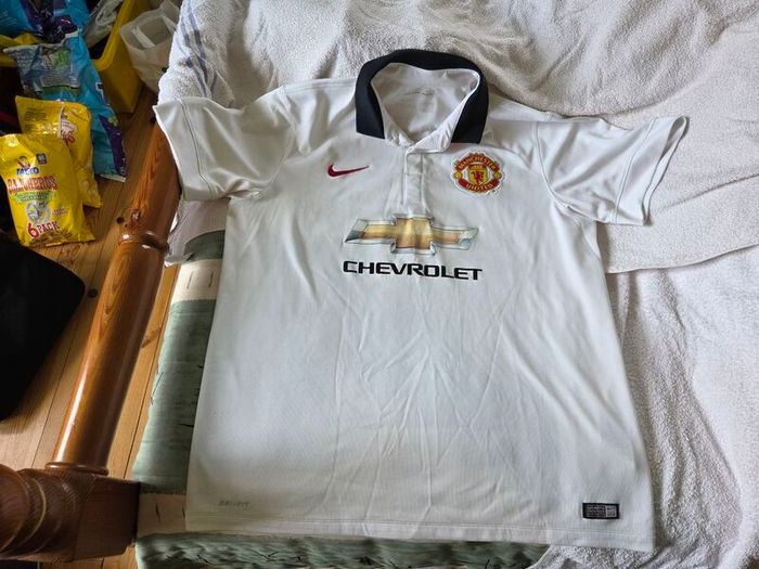 Manchester United Football Club Away Jersey 2014 to 2015 Extra Large Adult XL Nike