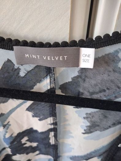 Mint Velvet Kimono free size