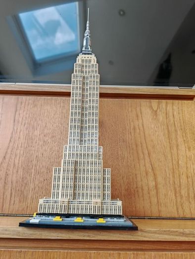 Lego Architecture 21046 Empire State Building