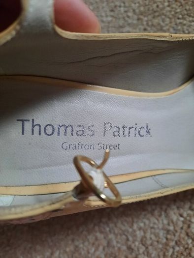 Thomas Patrick cream high heel mary janes
