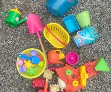 Sand toys for free