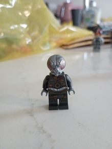 Lego star wars minifigure chancellor 4-lom sw0830