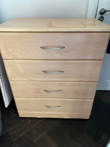 Chest of drawers