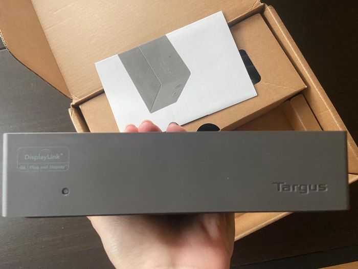 Targus usb-c dock 100W station new