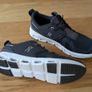 ON Cloud 5 Sky Trainers - Junior (UK4.5) Image 3