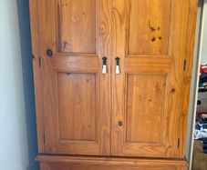Herbersham Plantation solid pine wardrobe with 2-door base