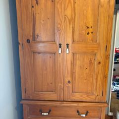 Herbersham Plantation solid pine wardrobe with 2-door base