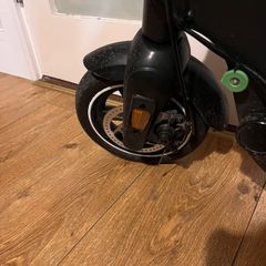 Electric scooter