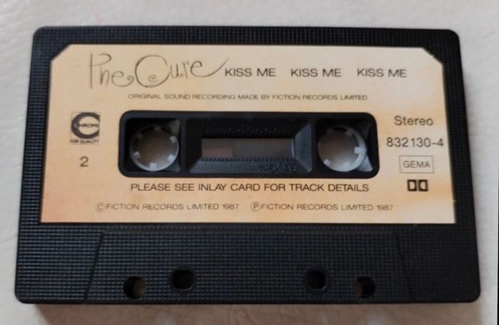 THE CURE  |  Kiss Me, Kiss Me, Kiss Me    (On Chromium Dioxide Tape)