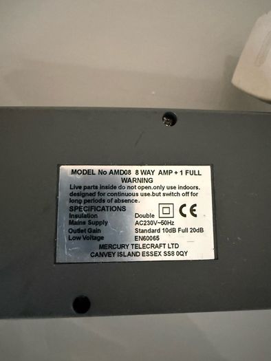 Mercury AMD08 8-Way VHF/UHF Distribution Amplifier,