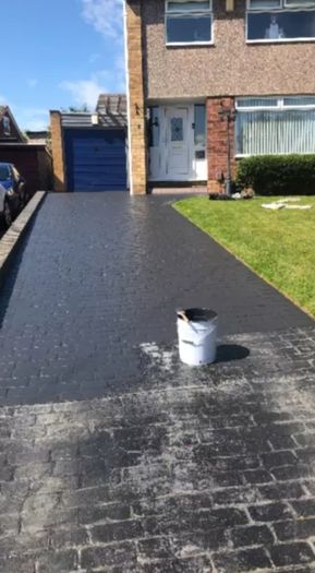 driveway sealer