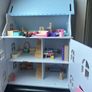 Doll house Image 2