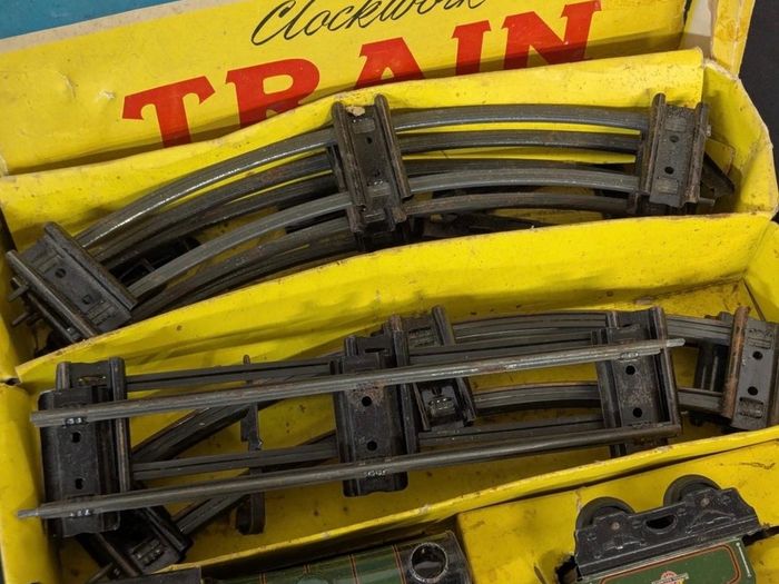 Hornby Gauge 0 Clockwork Train