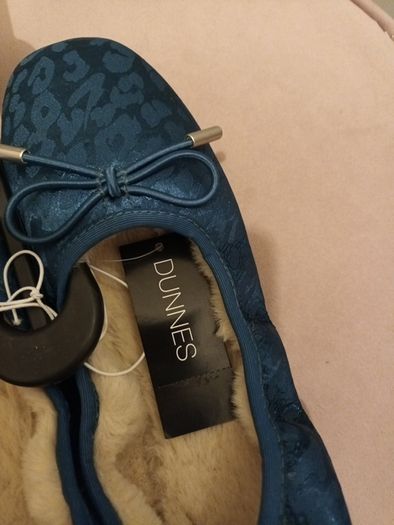 Dunnes stores satin slipperslined with fur