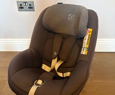 Maxi Cosi Pearl Smart seat and isofix