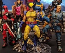 Mezco X men figures