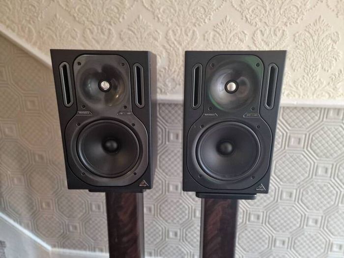 Behringer Truth B2031 Active Studio Monitors (Pair)