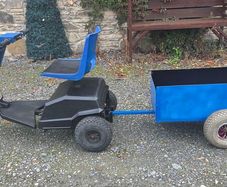 Electric golf trolley