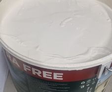 Fleetwood Weatherclad Exterior Paint Alpen White (Cream)