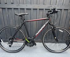 New gents hybrid bikes