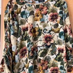 Ladies Green Floral Long Sleeved Top