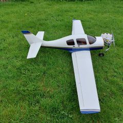 Radio contro 81 inchl Great planes lancair