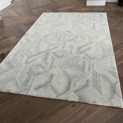 Rug - Paul Costelloe