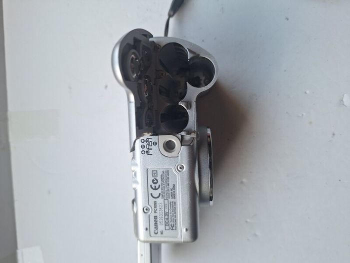 Canon PowerShot A95 5MP  Faulty