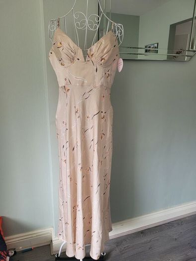 bnwt stunning dress size 12
