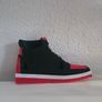 Sneaker Key Holder Jordan 1 "Bred" Style Image 2