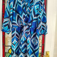 Price Drop Dresses14/16 5 euros each