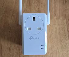 TP-Link TL-WA860RE Wi-Fi Extender