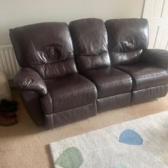 3 seat leather recliner couch