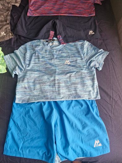 Sports clothes