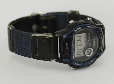 Vintage Casio W-94H Quartz Watch