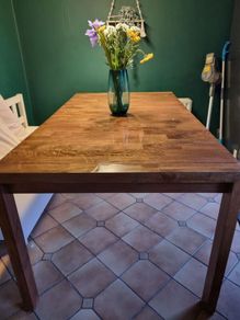 beautiful dark oak Dinning table