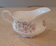 Royal Tara Irish Blossom Gravy Boat