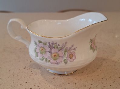 Royal Tara Irish Blossom Gravy Boat