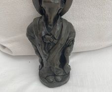 Genesis Fine Arts Figurine (Going Out)