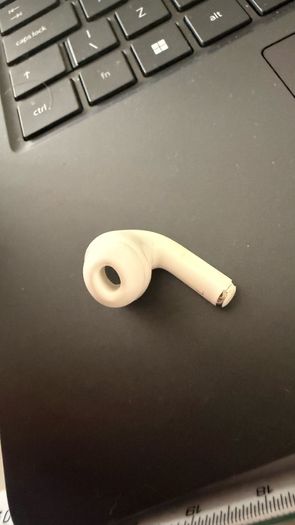 AirPod Pro Gen 2  (Left AirPod only)